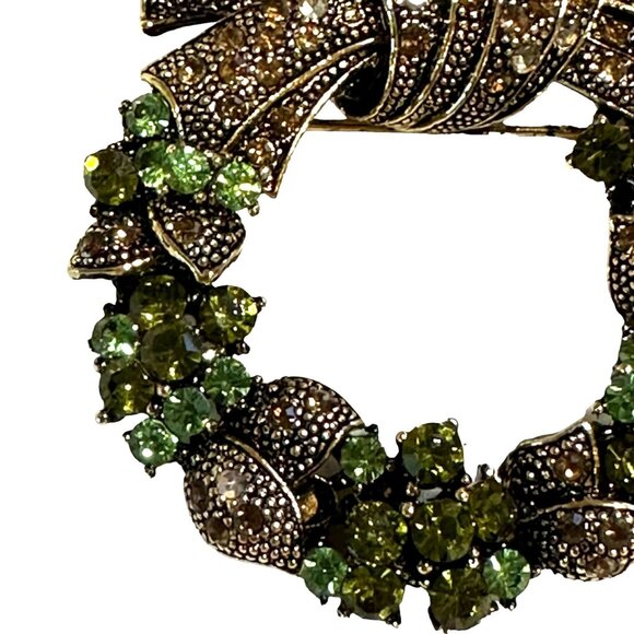 Wreath Brooch Pin With Green Rhinestones Bronze Bow Holiday Jewelry Lapel - Picture 11 of 16